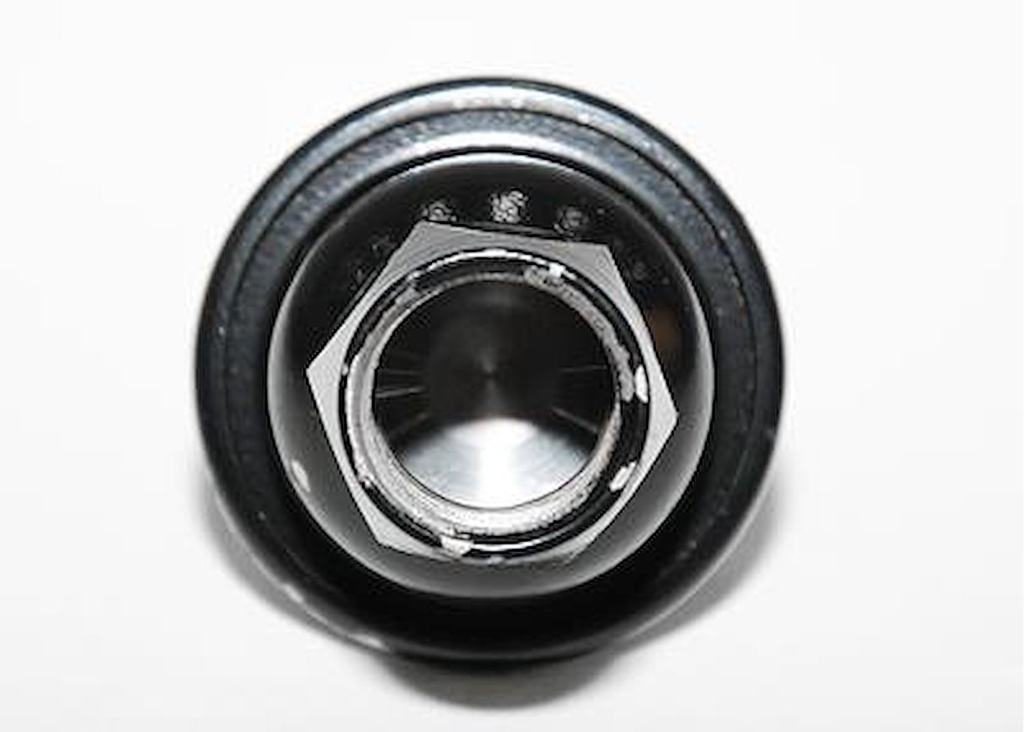 ADO-214-1047 img2 w1