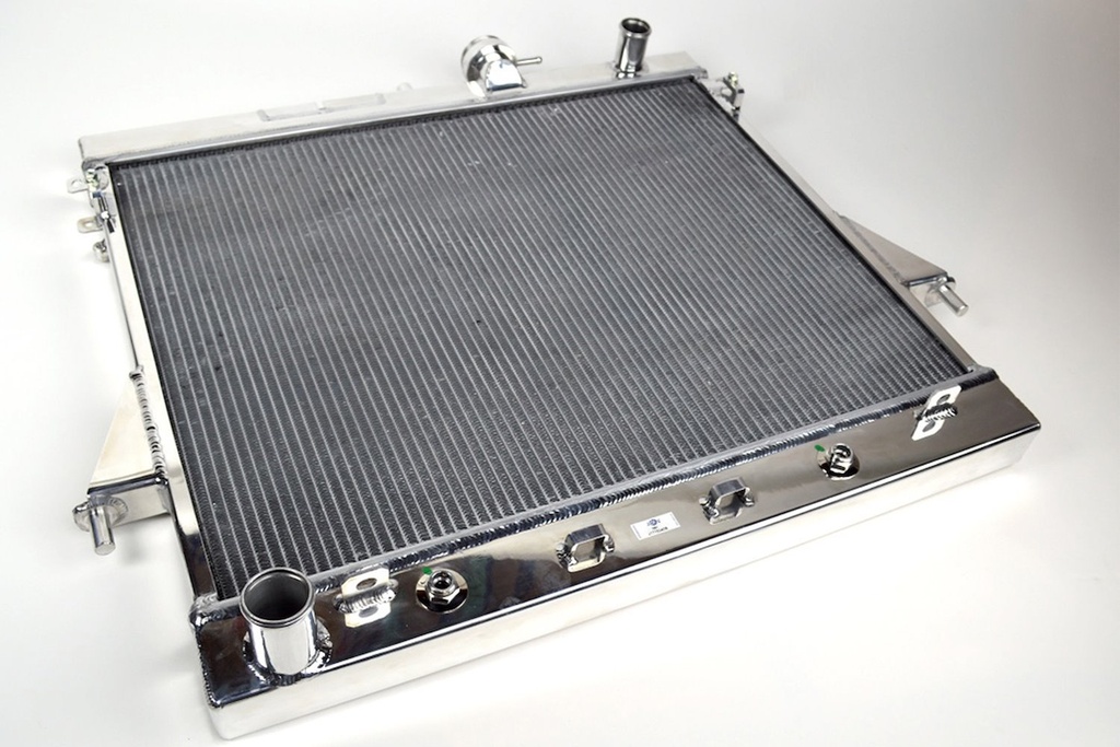 CSF Radiators 7061: Chevy Colorado 5.3L / GMC Canyon 5.3L / Hummer H3 All-Aluminum Radiator